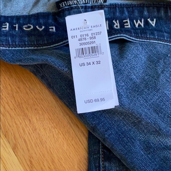 American eagle blue jeans - Picture 3 of 3